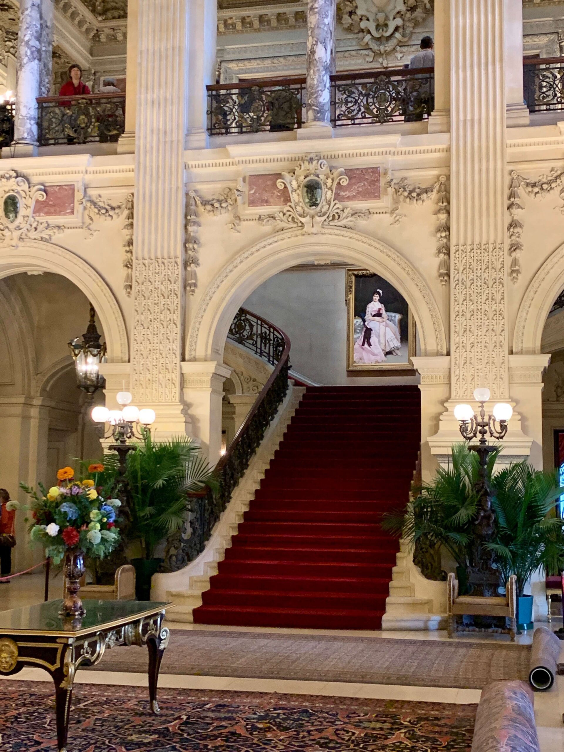 HOW TO SAVE MONEY AND TIME VISITING THE MANSIONS OF NEWPORT, RI